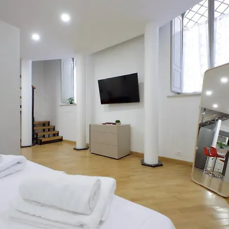 Trevi - Barberini Daire